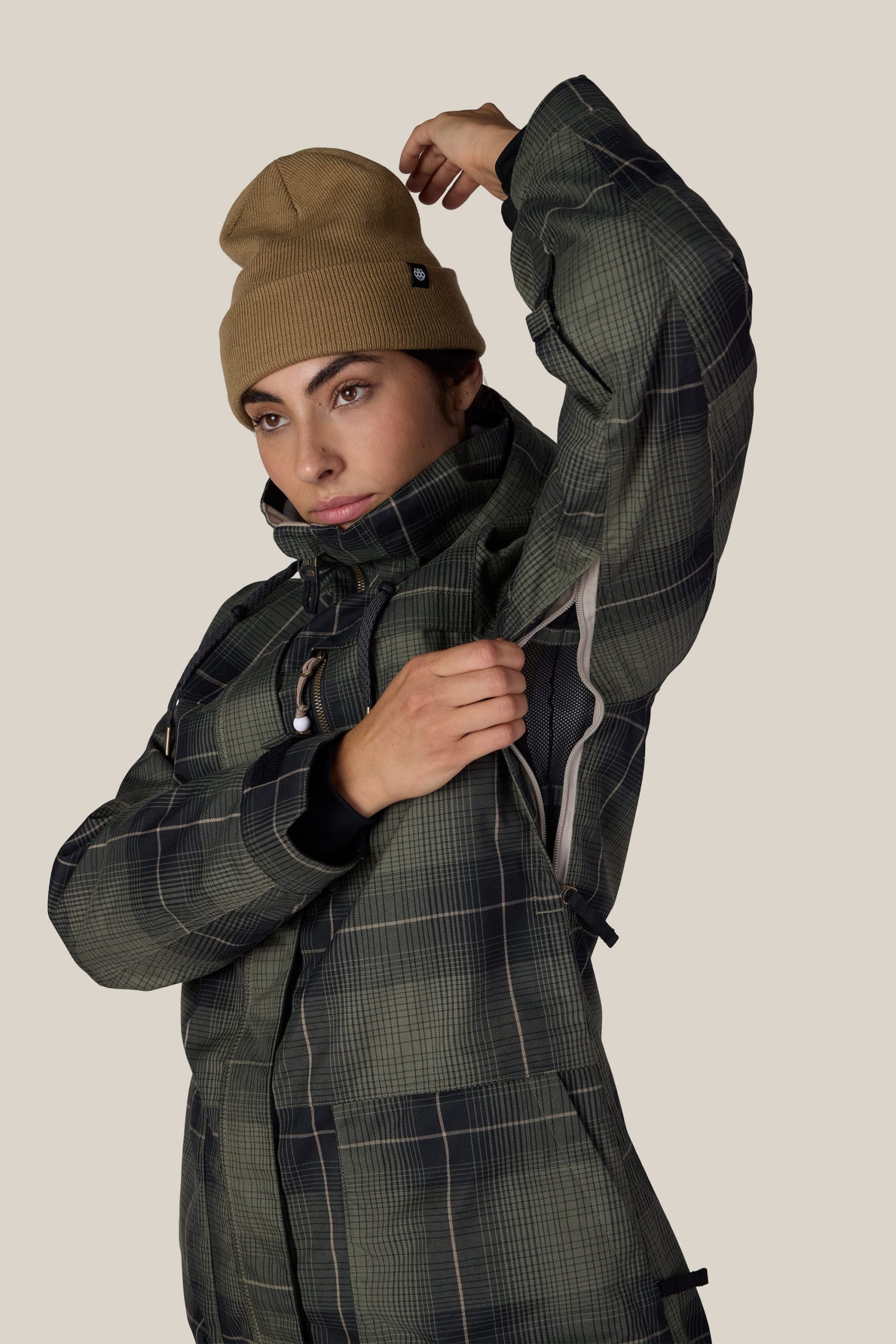 686 Women's Spirit Insulated Jacket - Image 9