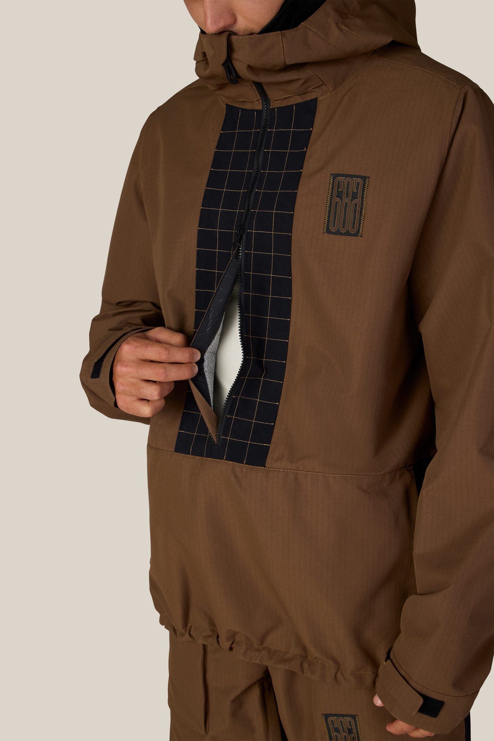 686 Men's Ghost™ 2.5L Anorak - Image 9
