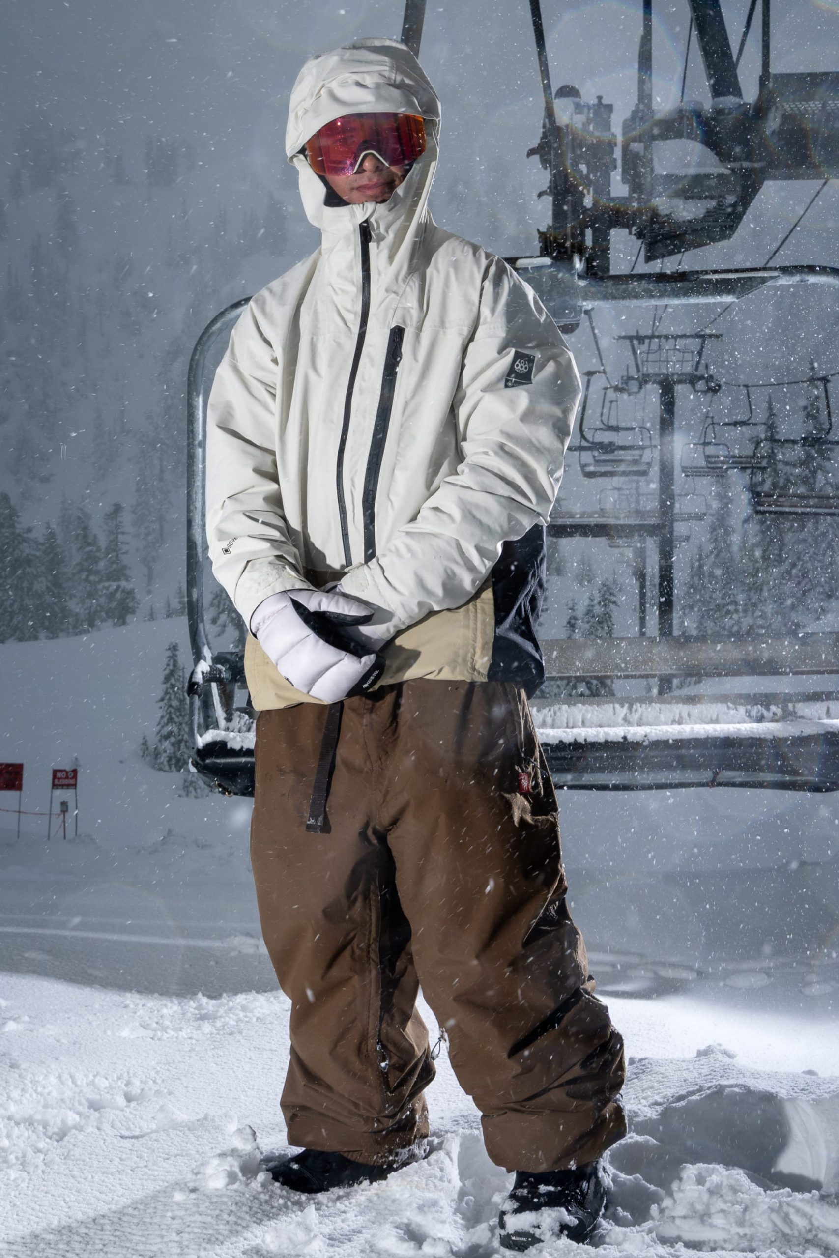 686 Men's GORE-TEX® GT Thermagraph® Jacket - Image 16