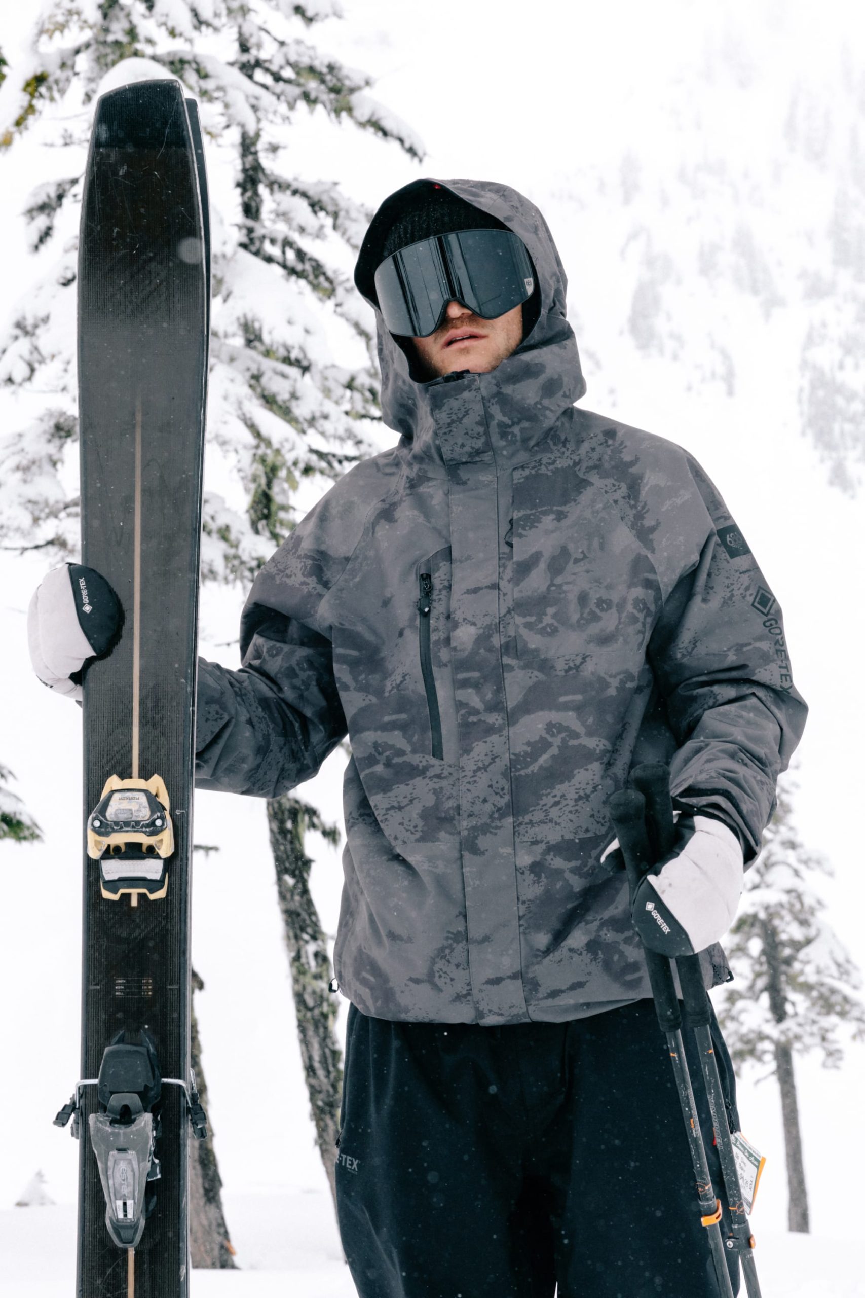 686 Men's GORE-TEX® Core Shell Jacket - Image 2