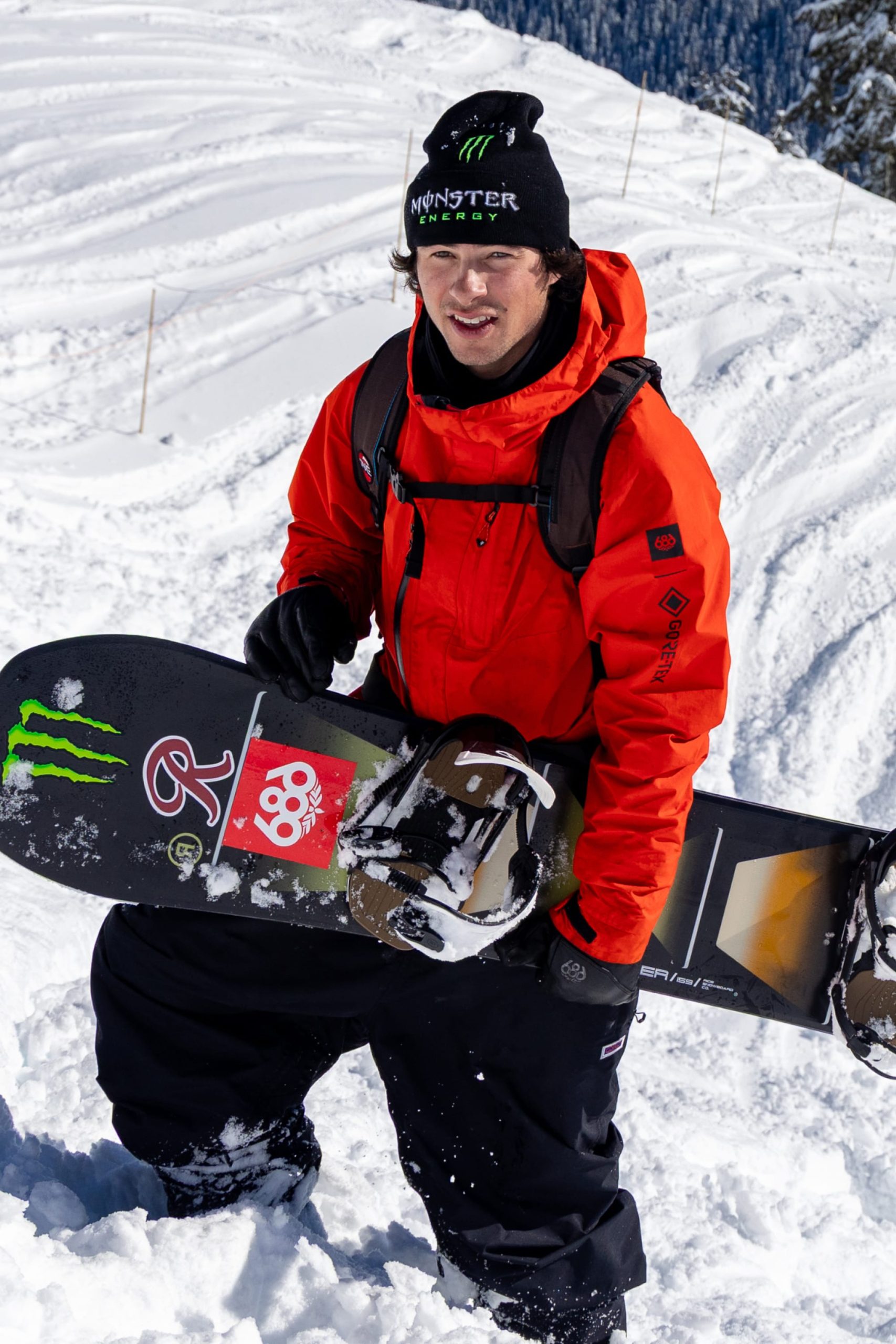 686 Men's GORE-TEX® Core Shell Jacket - Image 9