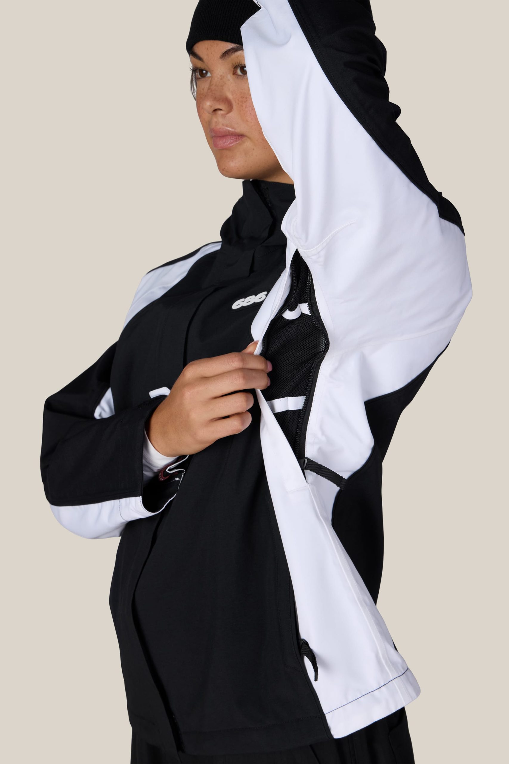 686 Women's Hologram™ Shell Jacket - Image 4