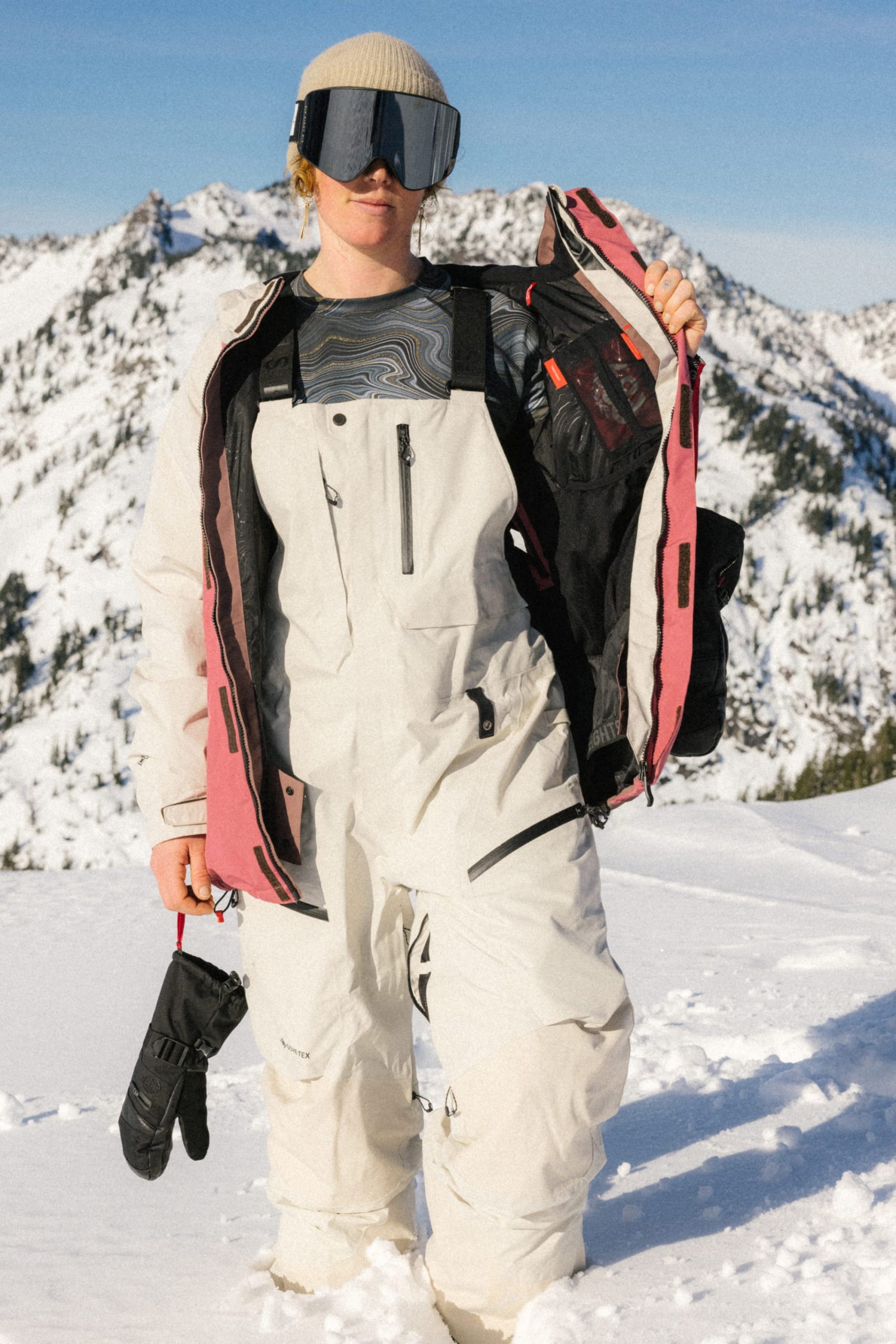 686 Women's GORE-TEX® Dispatch™ Shell Bib - Image 8