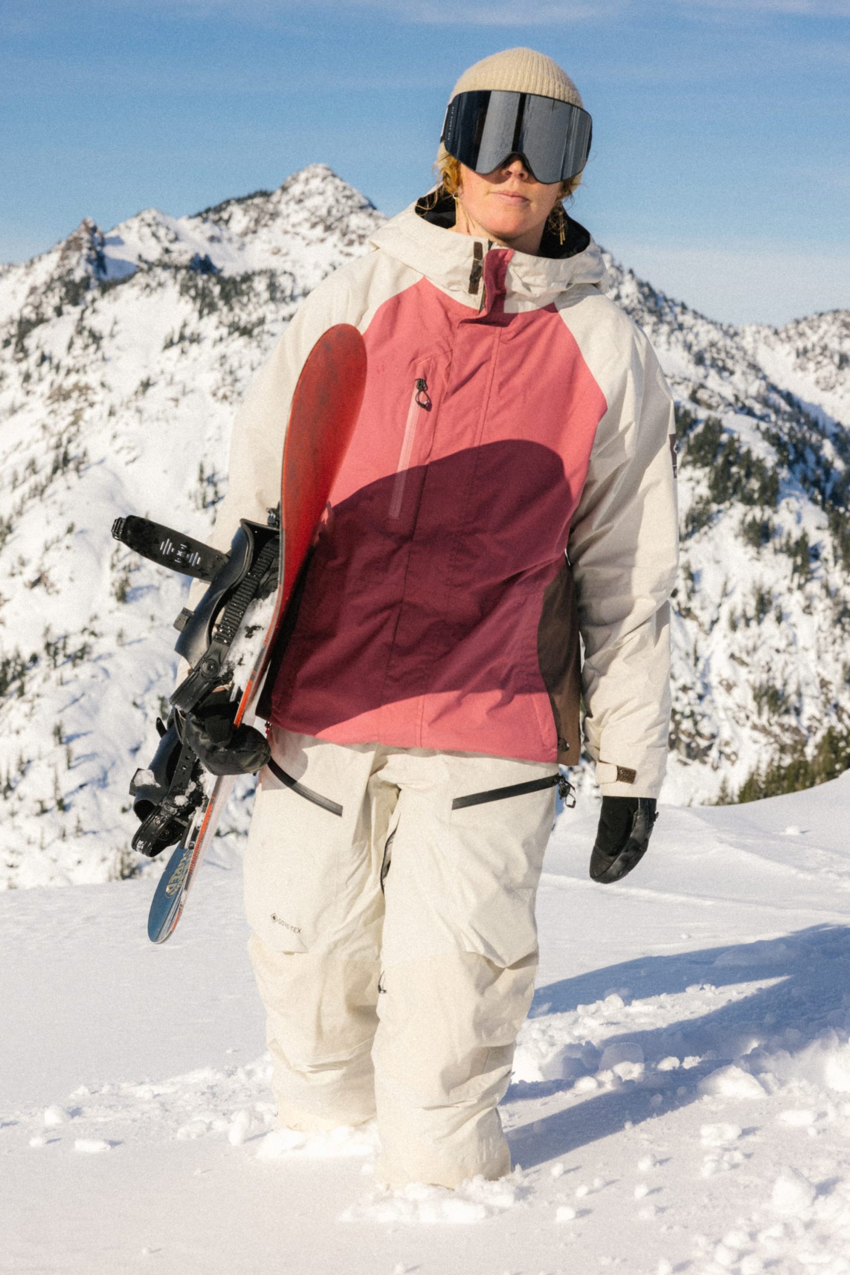 686 Women's GORE-TEX® Dispatch™ Shell Bib - Image 14