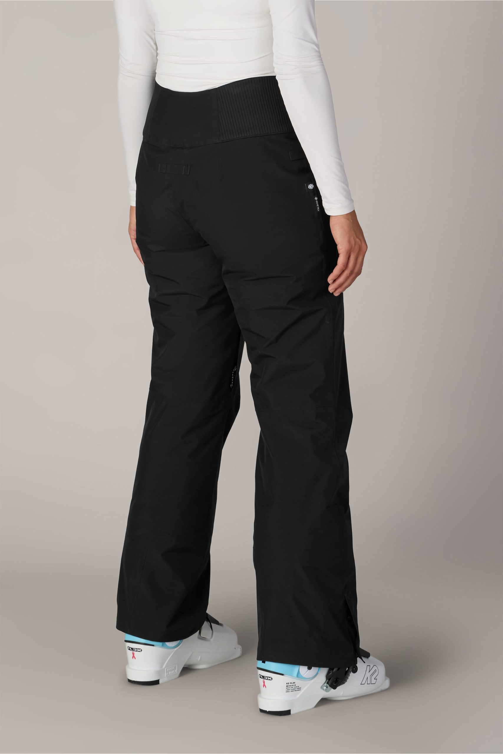 686 Women's GORE-TEX® Willow™ Insulated Pant - Image 10