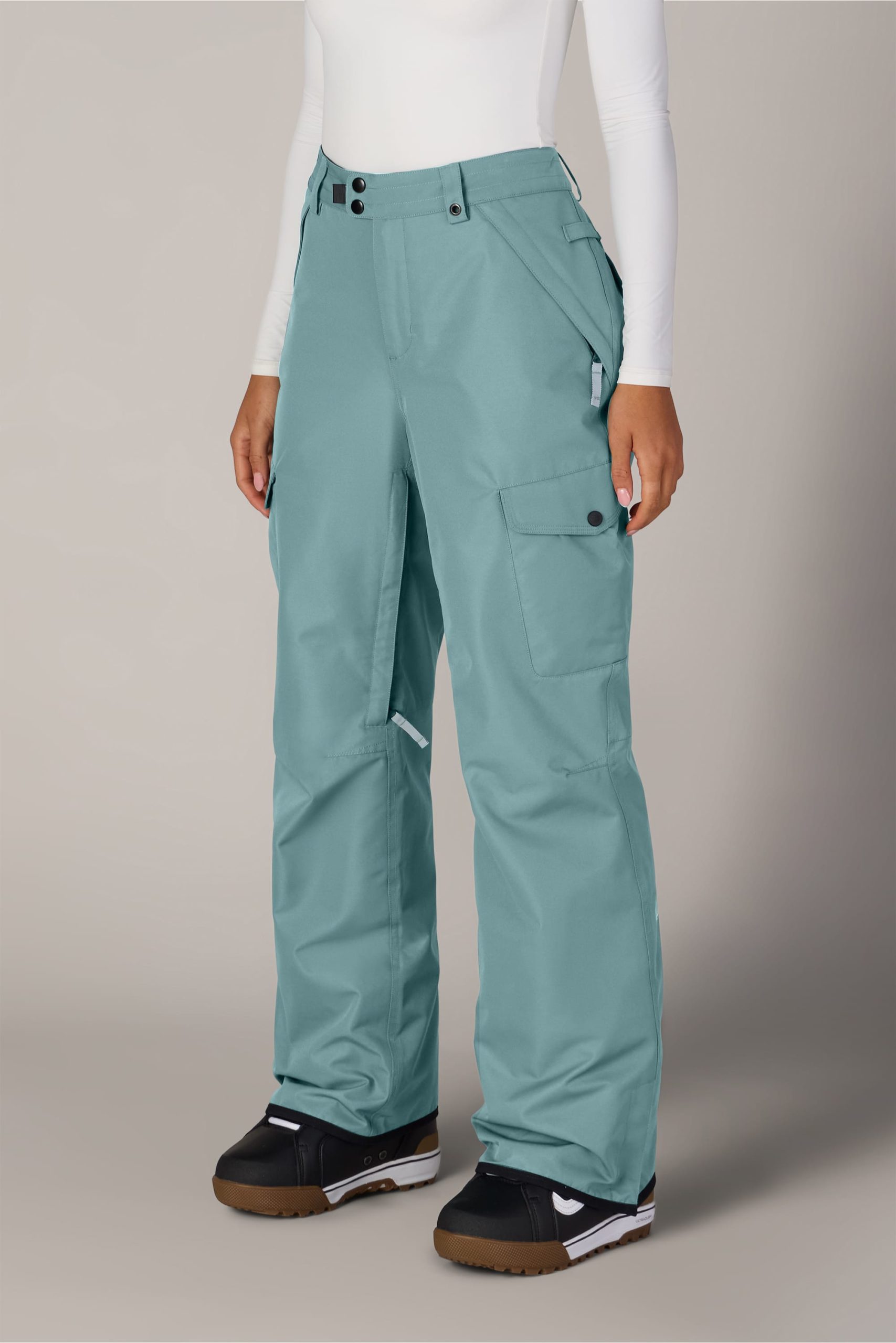 686 Women's Aura™ Insulated Cargo Pant - Image 3