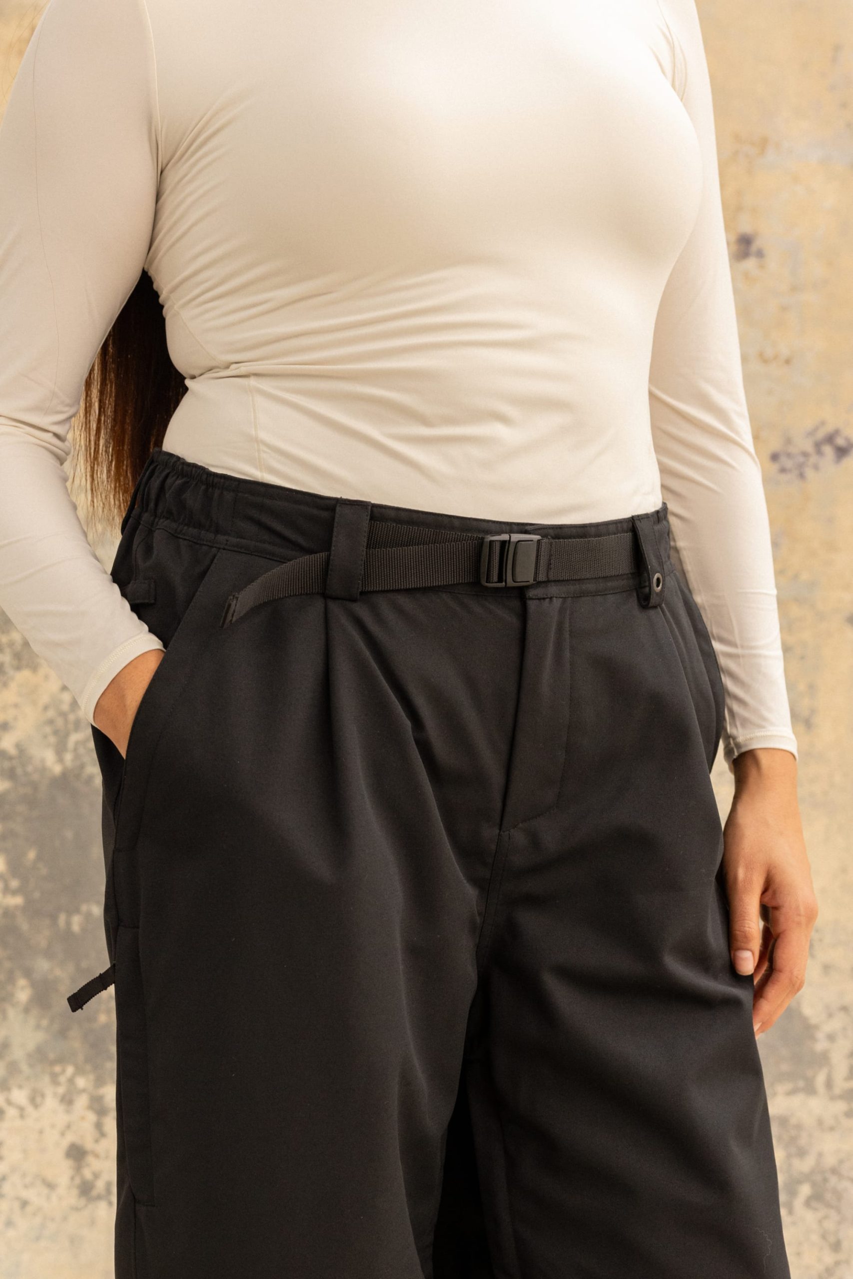 686 Women's Outline⢠Shell Pant - Image 4