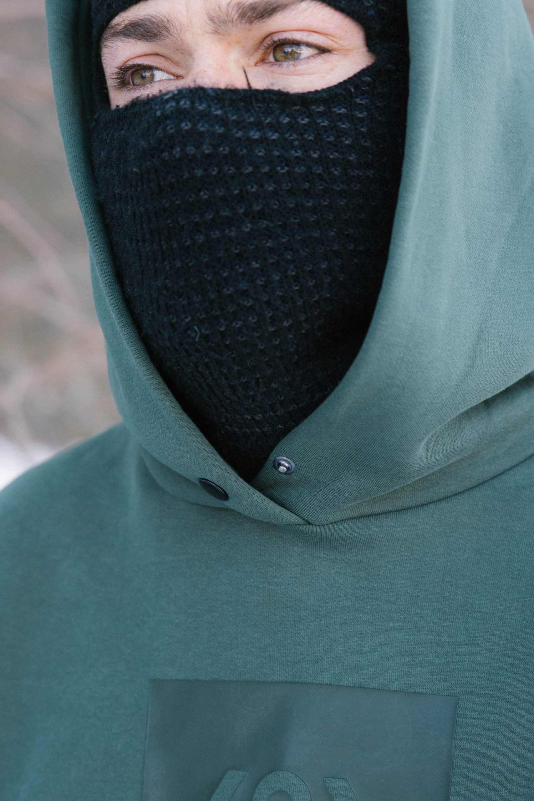 686 Knockout Logo Premium Heavyweight Pullover Hoody - Image 10
